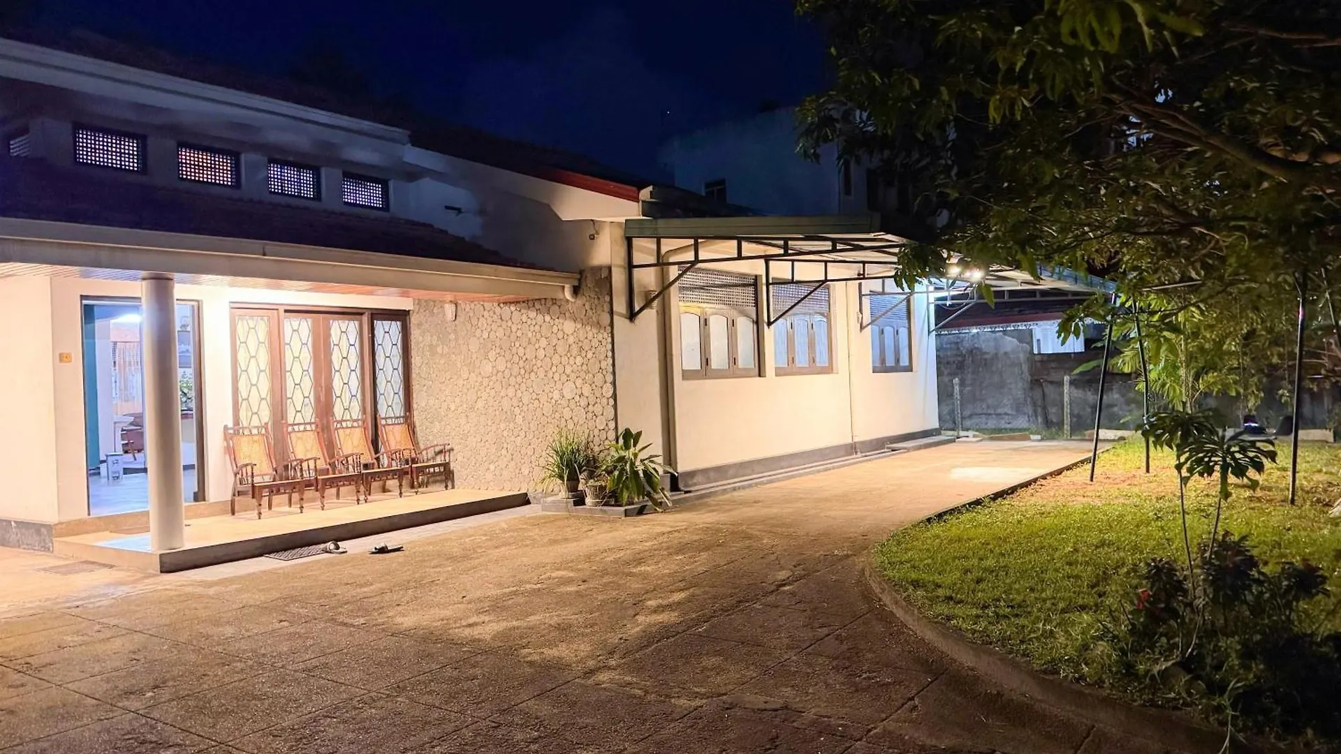 فندق مبيت وإفطار مبيت وإفطار Grand Residencies نيجومبو
